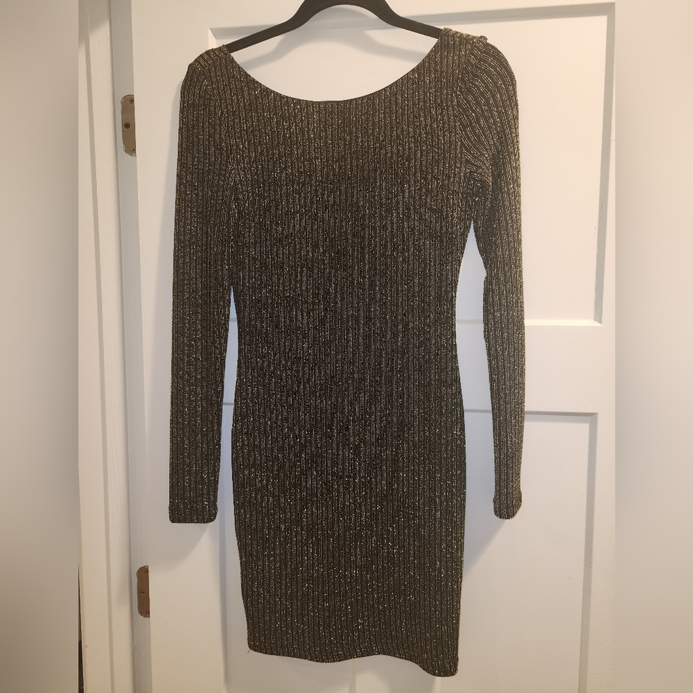 Lucy Wang - Gold Fitted Long Sleeved Short Dress (S)